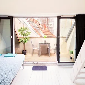 https://beautiful-terrace-apartment-in-the-heart-of-antwerp.hotelsghent.com